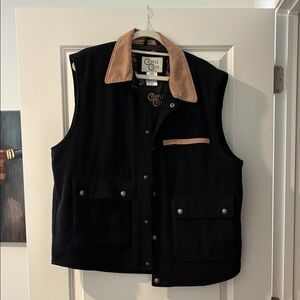 Men's Black Vest with Tan Contrast Collar